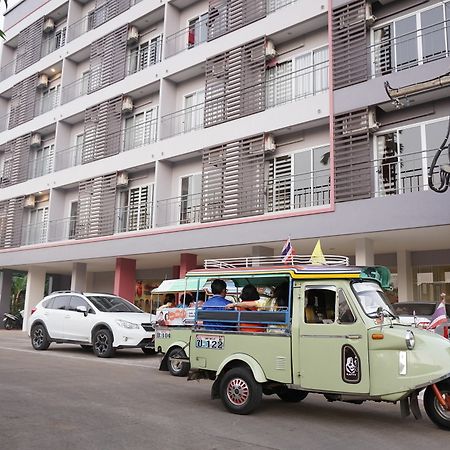 Chompu Nakarin Apartment Транг Экстерьер фото