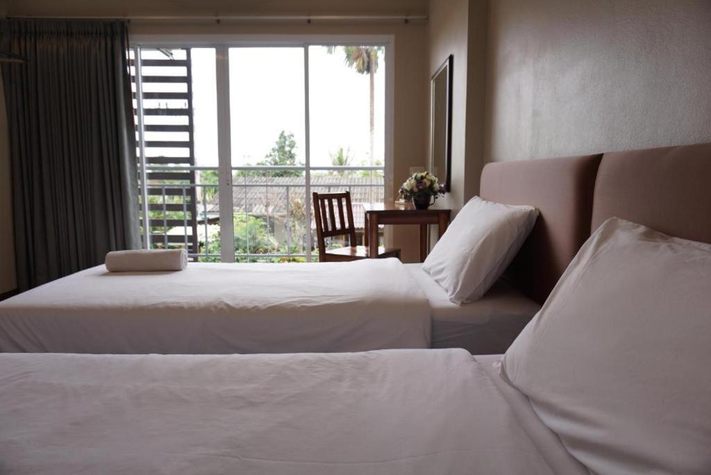 Chompu Nakarin Apartment Транг Экстерьер фото