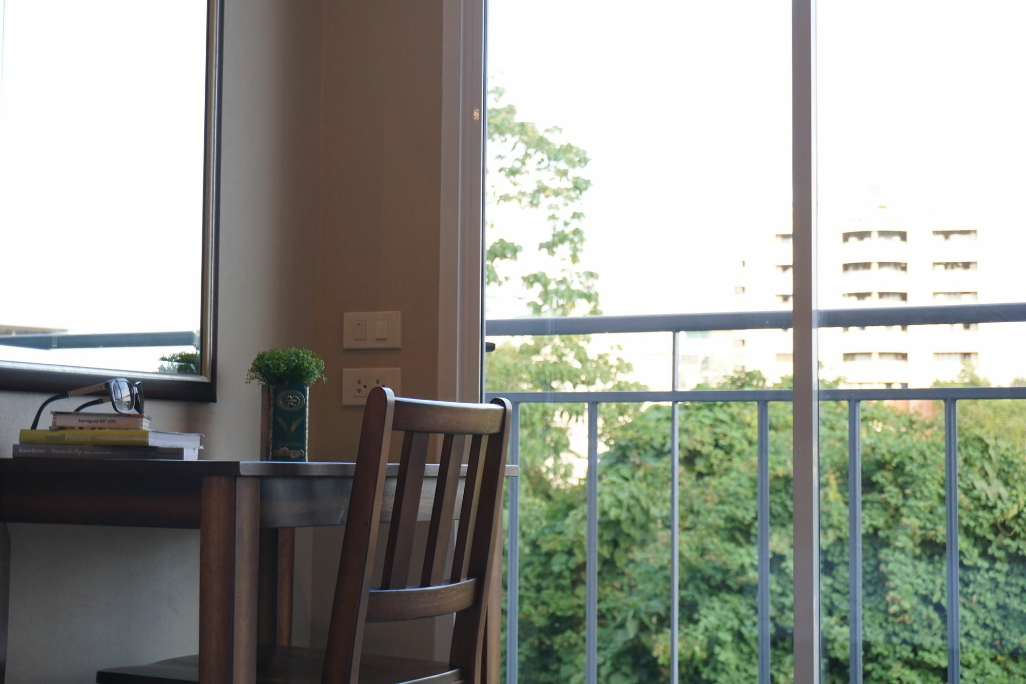 Chompu Nakarin Apartment Транг Экстерьер фото