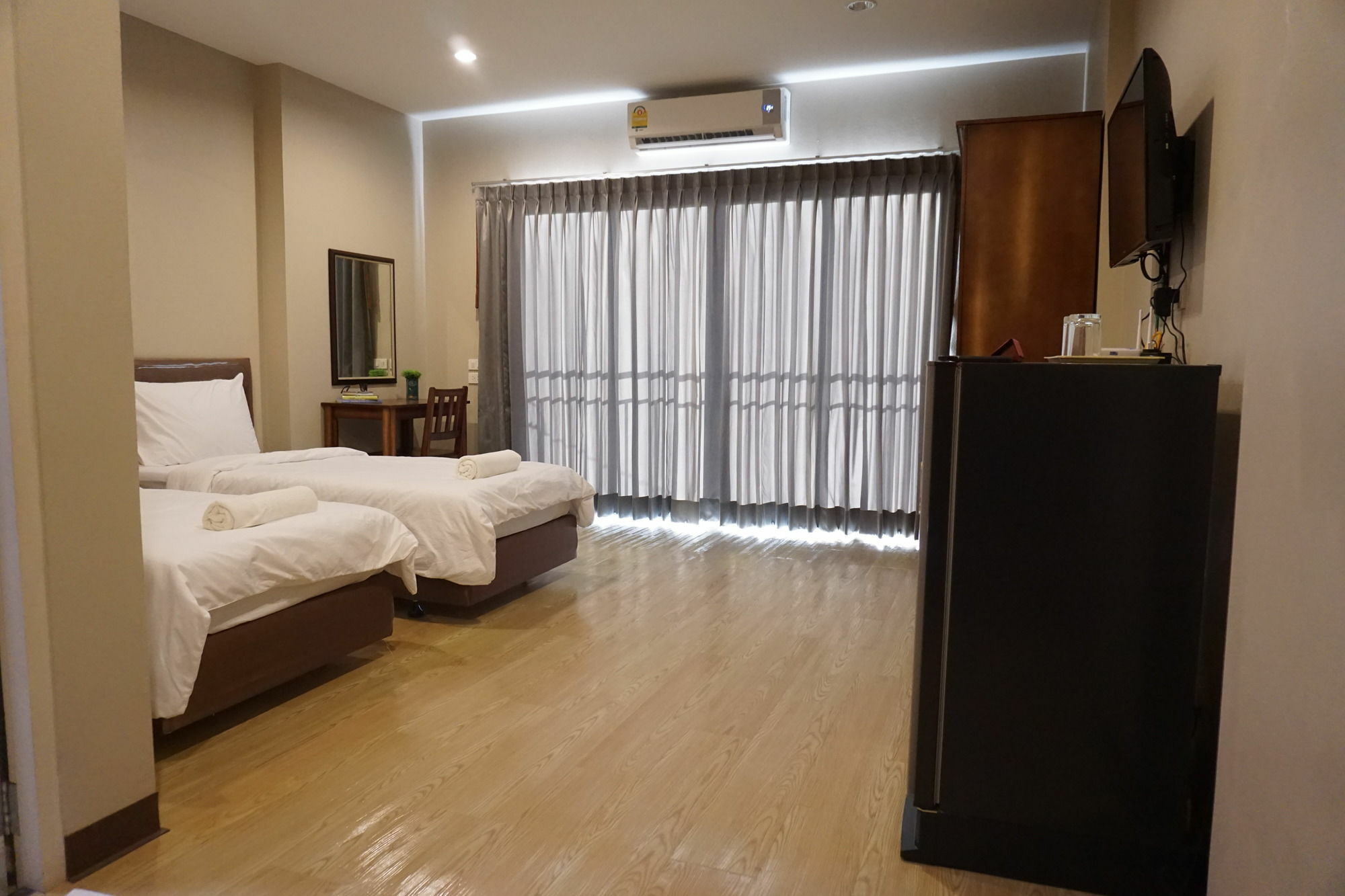 Chompu Nakarin Apartment Транг Экстерьер фото
