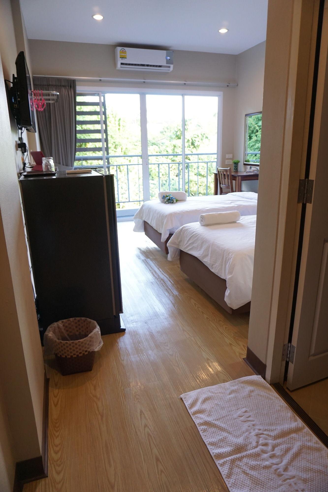 Chompu Nakarin Apartment Транг Экстерьер фото